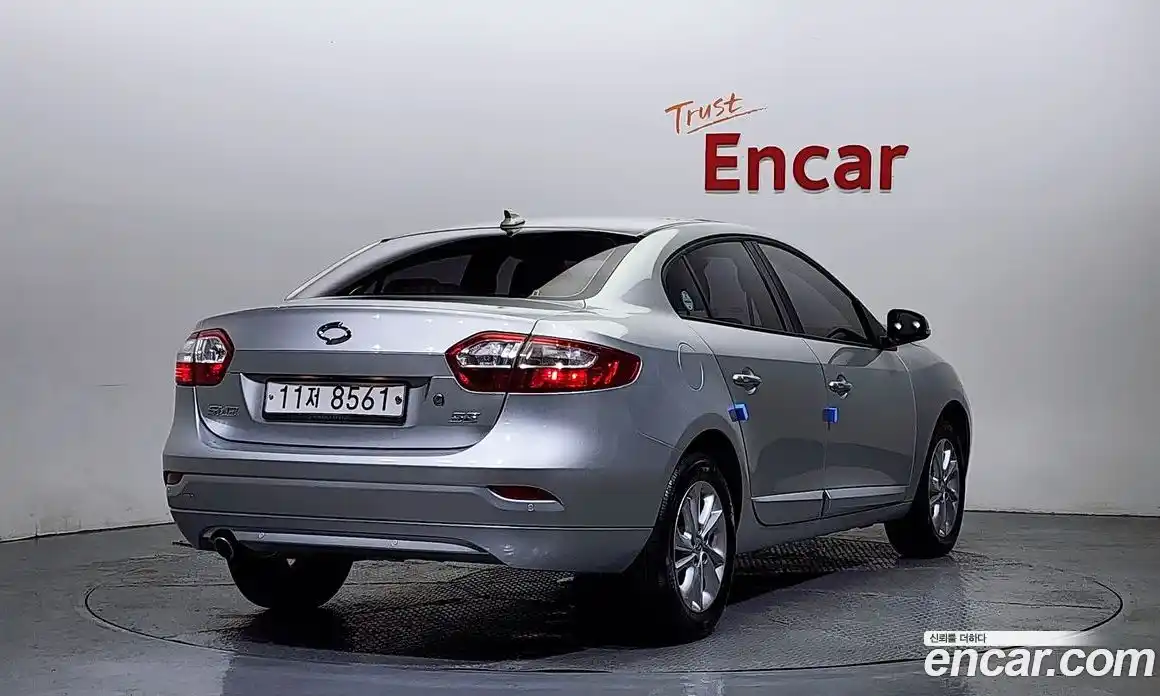 Renault SM3 2016 1.6 Автомат в Москве № 107416, фото 17