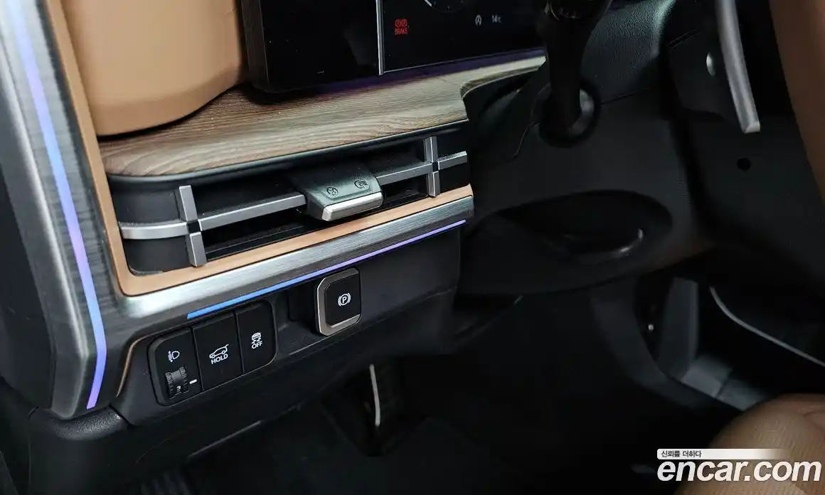 Hyundai Santa Fe 2024 2.5 Автомат в Москве № 109675, фото 11