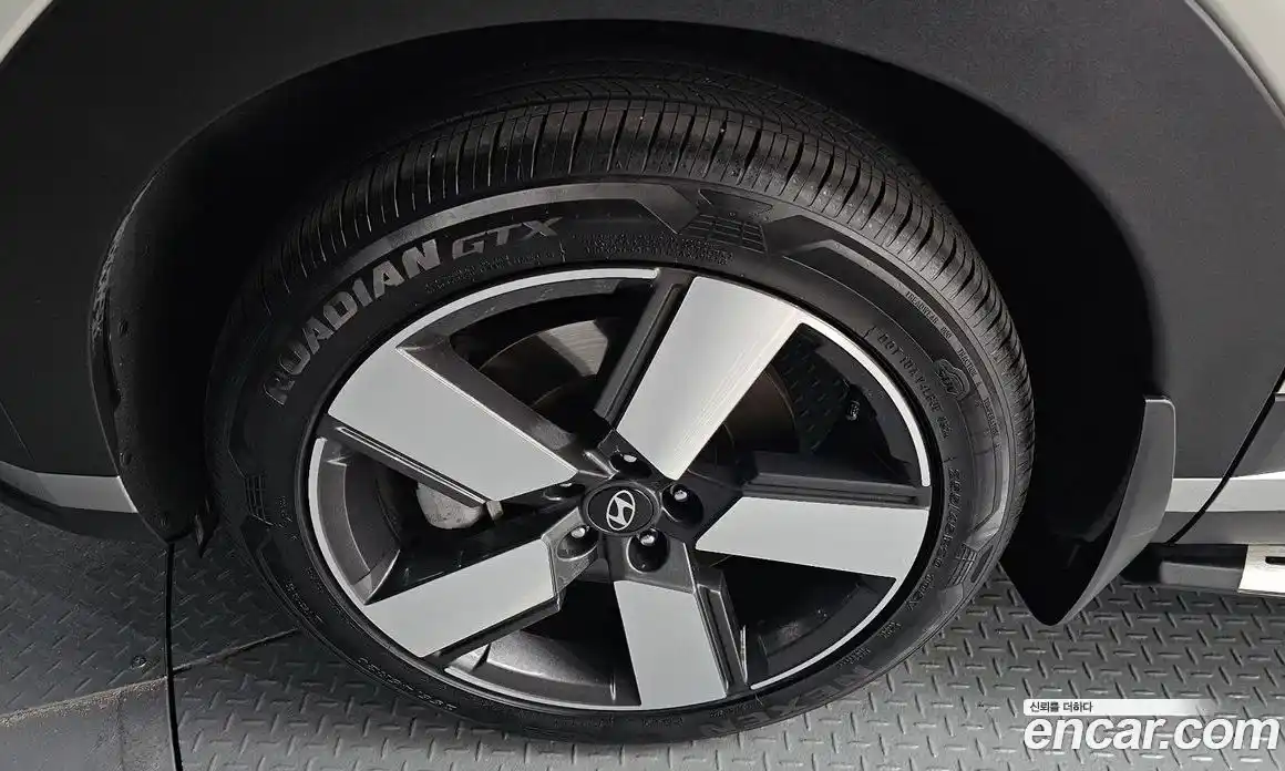 Hyundai Santa Fe 2024 2.5 Автомат в Москве № 109675, фото 4