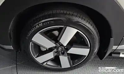 Hyundai Santa Fe 2024 2.5 Автомат в Москве № 109675, миниатюра 4