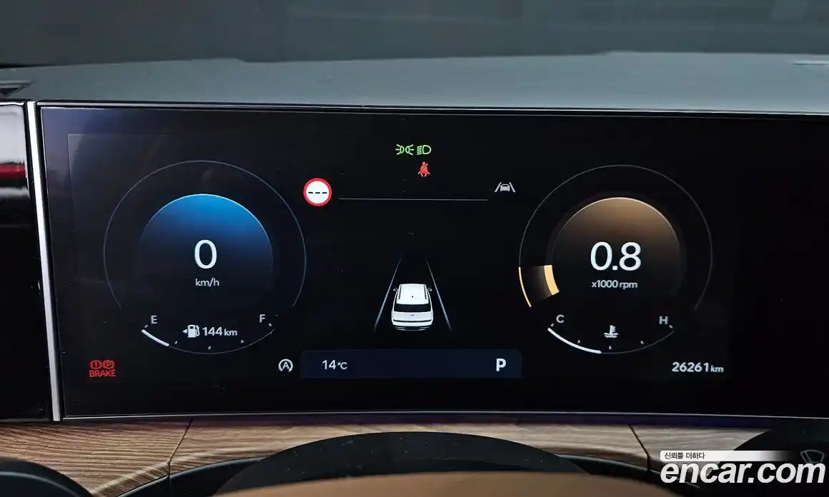 Hyundai Santa Fe 2024 2.5 Автомат в Москве № 109675, фото 5