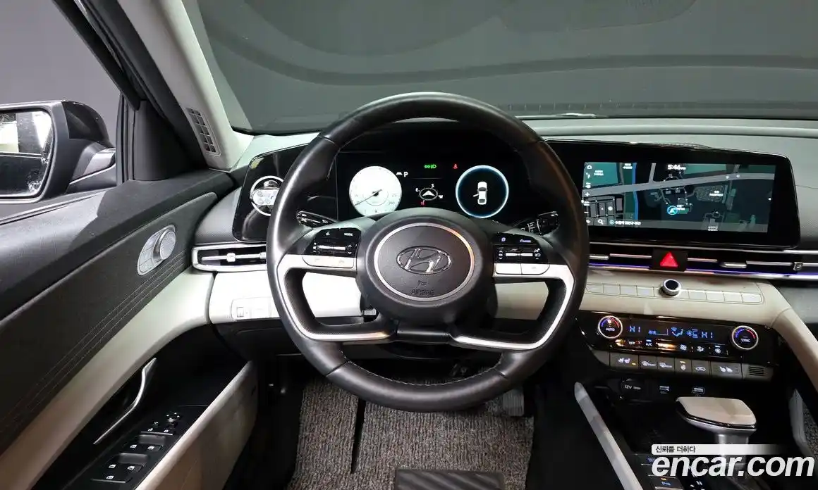 Hyundai Avante 2022 1.6 Автомат в Москве № 110715, фото 12