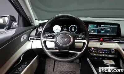 Hyundai Avante 2022 1.6 Автомат в Москве № 110715, миниатюра 12