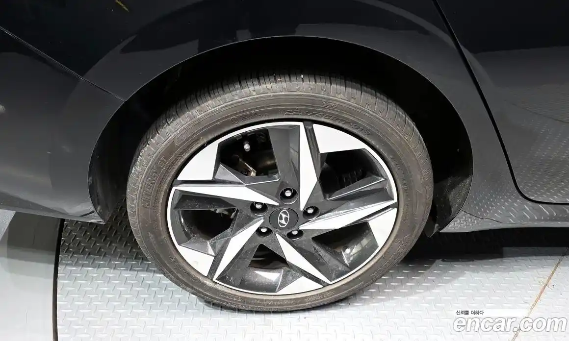 Hyundai Avante 2022 1.6 Автомат в Москве № 110715, фото 17