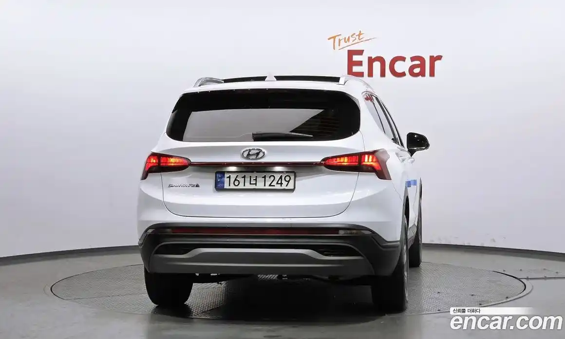 Hyundai Santa Fe 2021 2.5 Автомат в Москве № 111365, фото 20