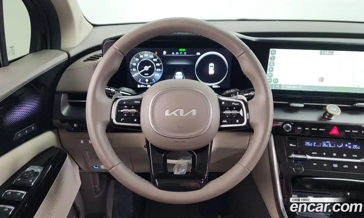 Kia Canival 2023 3.5 Автомат в Москве № 114946, фото 15