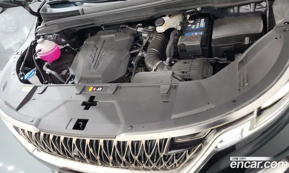 Kia Canival 2023 3.5 Автомат в Москве № 114946, фото 8