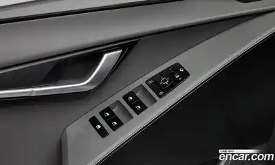 Kia Niro 2025 1.6 Автомат в Москве № 118046, миниатюра 12