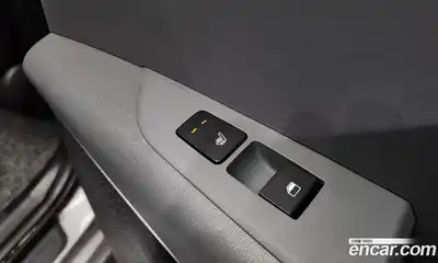 Kia Niro 2025 1.6 Автомат в Москве № 118046, миниатюра 6