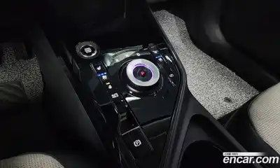 Kia Niro 2025 1.6 Автомат в Москве № 118046, миниатюра 8