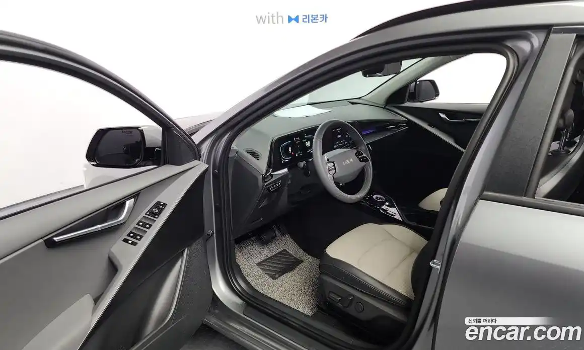 Kia Niro 2025 1.6 Автомат в Москве № 118046, фото 9