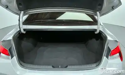 Hyundai Avante 2021 1.6 Автомат в Москве № 11852, миниатюра 5