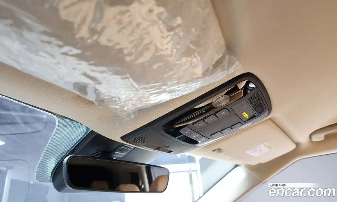 Kia Canival 2021 3.5 Автомат в Москве № 122314, фото 16