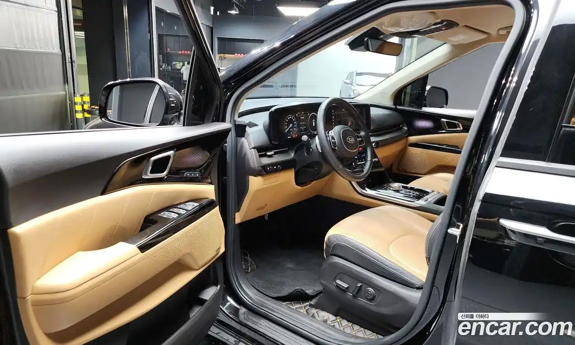 Kia Canival 2021 3.5 Автомат в Москве № 122314, фото 6