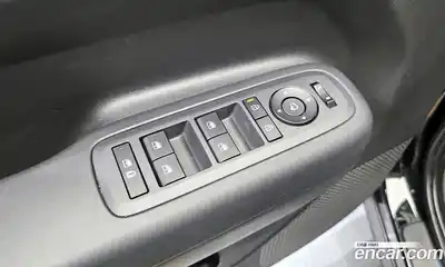 Hyundai Santa Fe 2025 1.6 Автомат в Москве № 123136, миниатюра 12