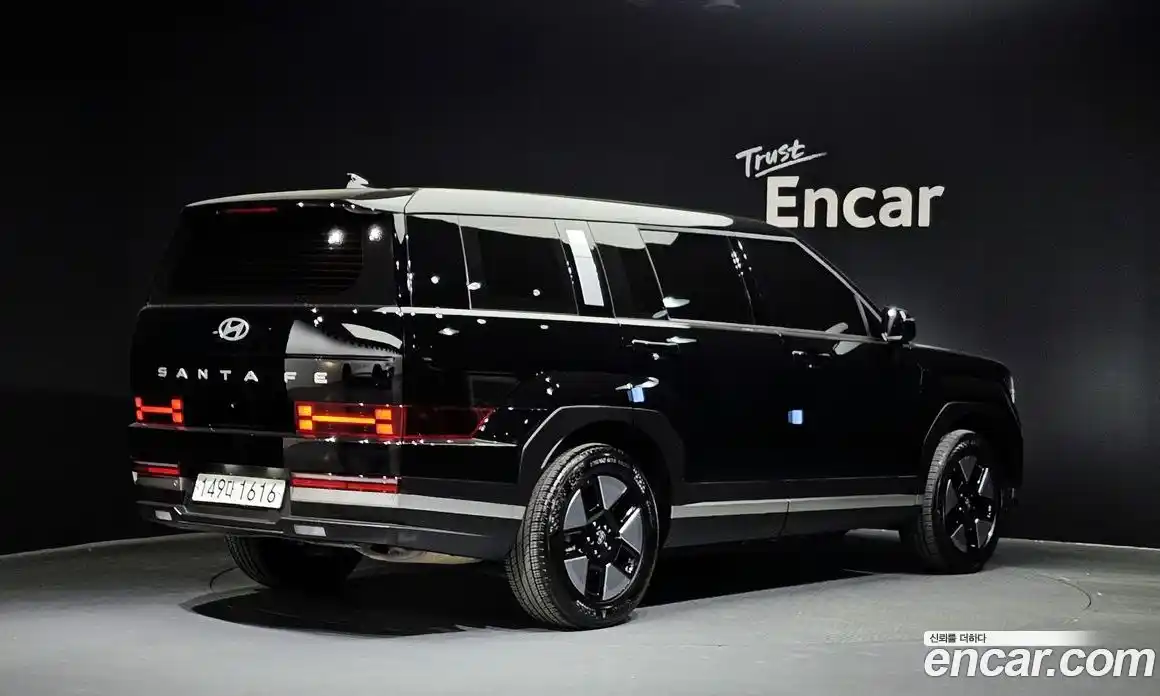 Hyundai Santa Fe 2025 1.6 Автомат в Москве № 123136, фото 16