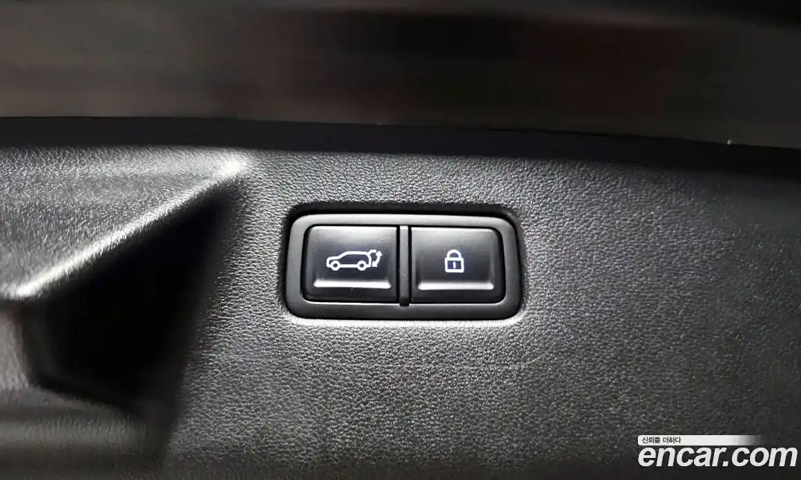 Hyundai Santa Fe 2025 1.6 Автомат в Москве № 123136, фото 17