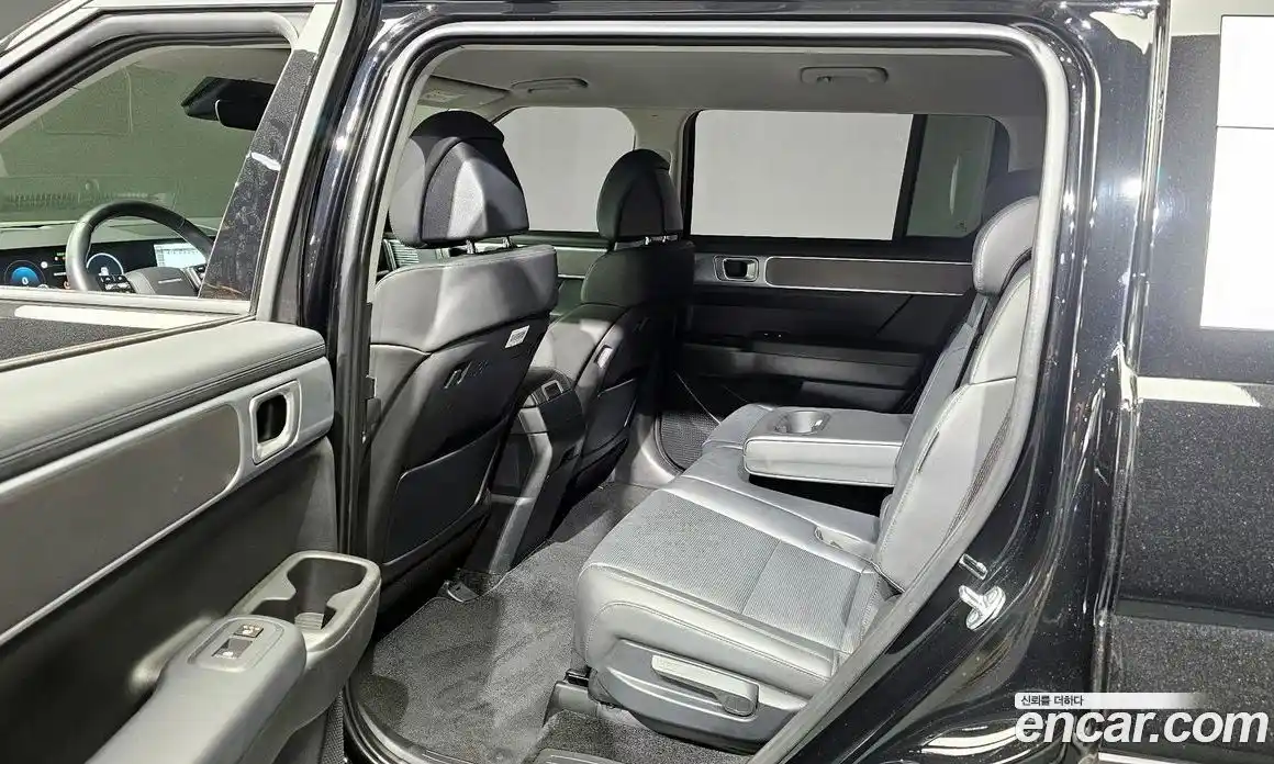 Hyundai Santa Fe 2025 1.6 Автомат в Москве № 123136, фото 7