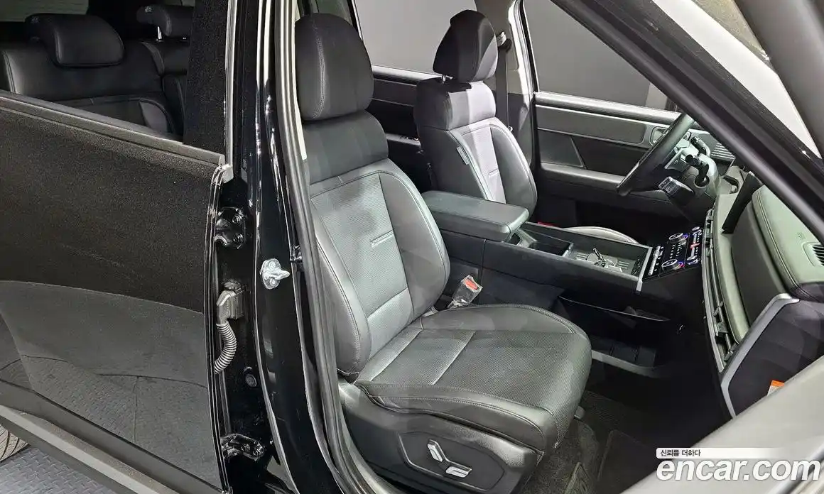 Hyundai Santa Fe 2025 1.6 Автомат в Москве № 123136, фото 10