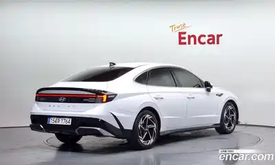 Hyundai Sonata 2024 1.6 Автомат в Москве № 129958, миниатюра 10