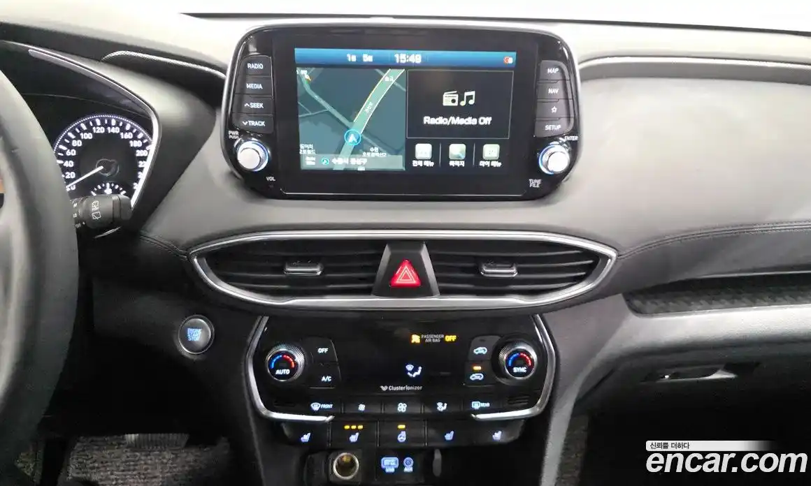 Hyundai Santa Fe 2020 2.0 Автомат в Москве № 130256, фото 19