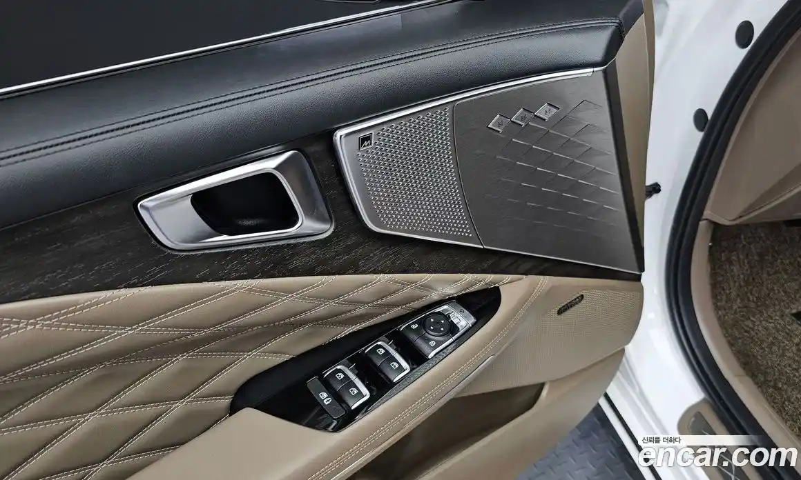 Kia K8 2023 1.6 Автомат в Москве № 131321, фото 20