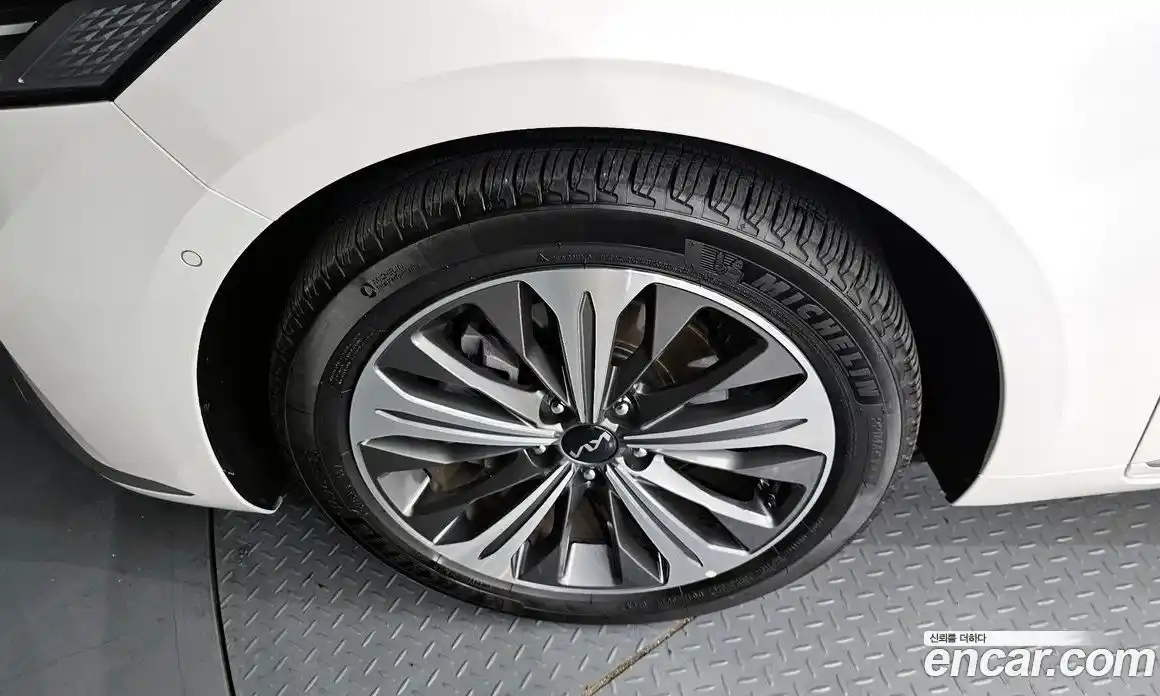 Kia K8 2023 1.6 Автомат в Москве № 131321, фото 9