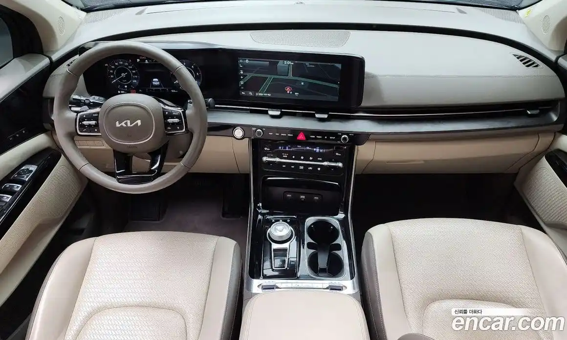 Kia Canival 2023 2.2 Автомат в Москве № 131599, фото 16