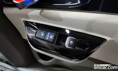 Kia Canival 2023 2.2 Автомат в Москве № 131599, миниатюра 10