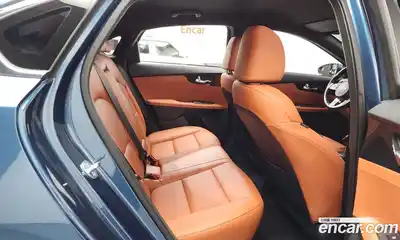 Kia K3 2023 1.6 Автомат в Москве № 132545, миниатюра 10