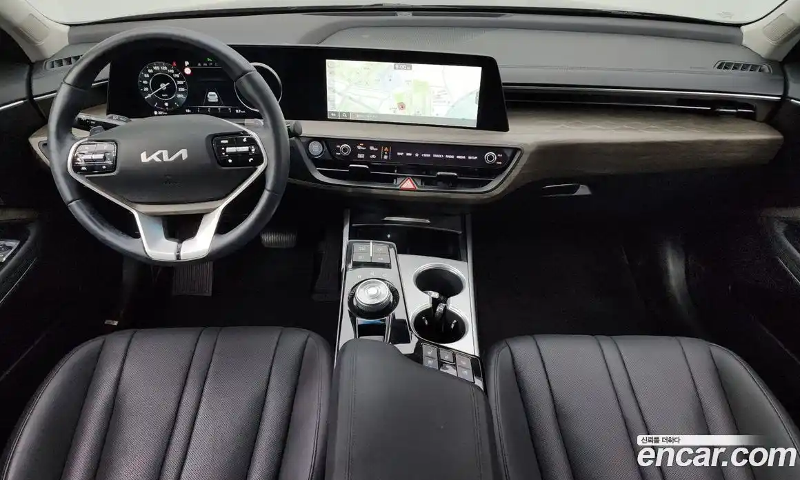 Kia K8 2023 3.5 Автомат в Москве № 134365, фото 3