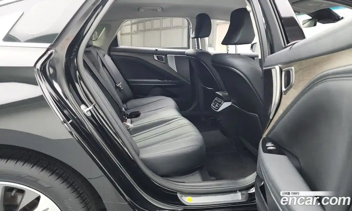 Kia K8 2023 3.5 Автомат в Москве № 134365, фото 9