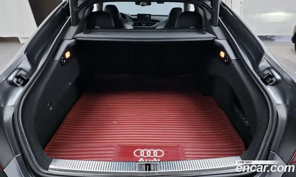 Audi RS7 2015 4.0 Автомат в Москве № 134856, фото 8