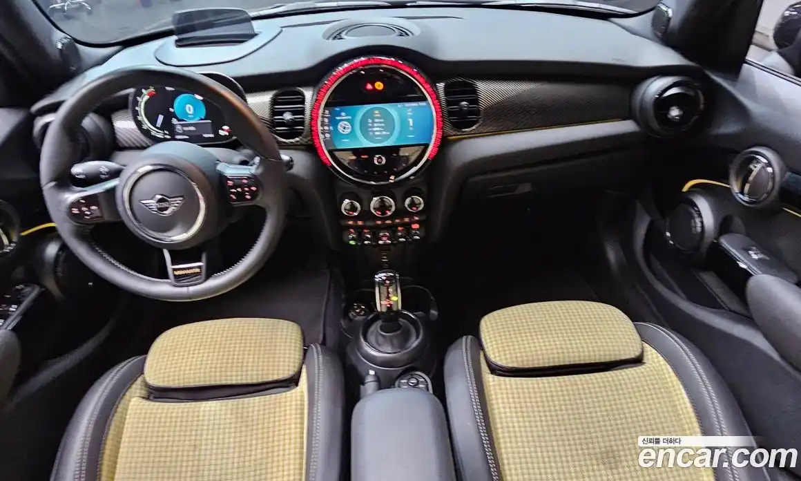 Mini Cooper 2023 2.0 Автомат в Москве № 138590, фото 11