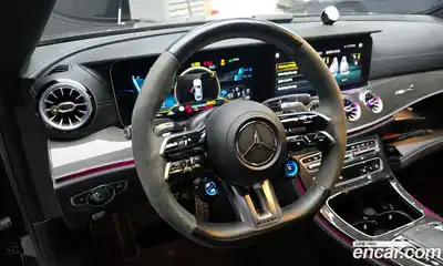 Mercedes-Benz E-Class 2023 3.0 Автомат в Москве № 139175, миниатюра 3