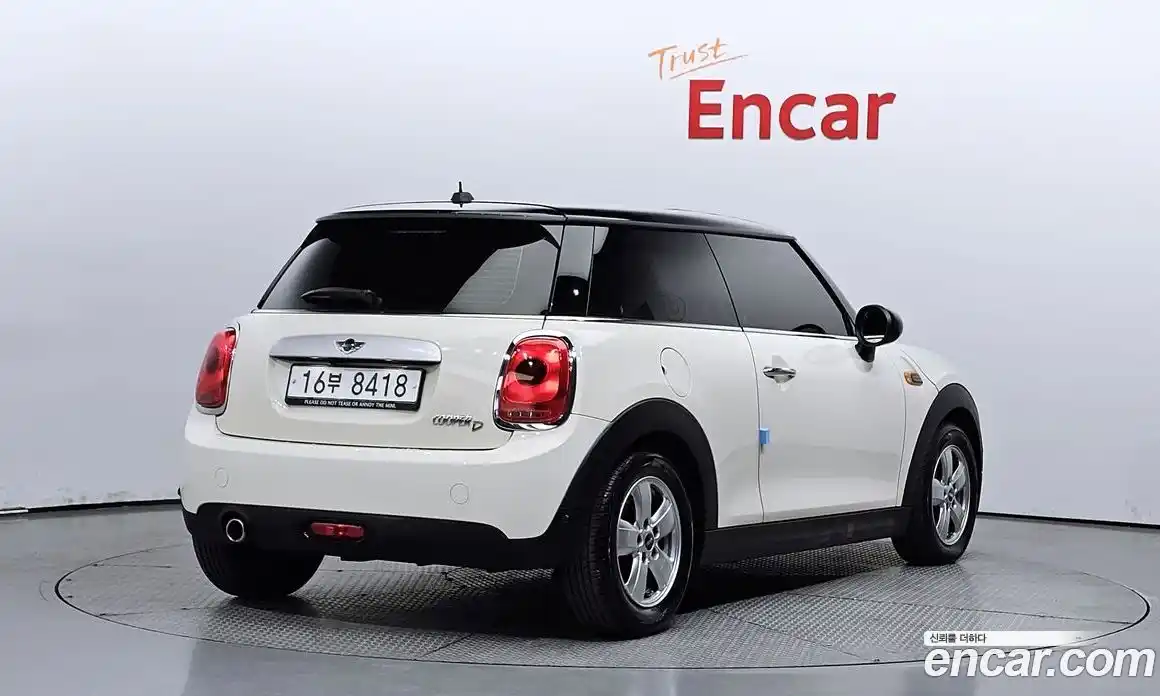 Mini Cooper 2015 1.5 Автомат в Москве № 139368, фото 20