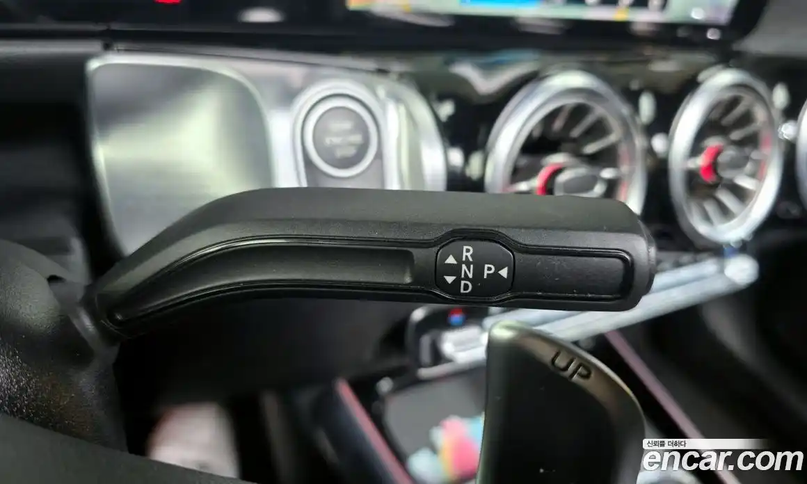 Mercedes-Benz GLB-Class 2022 2.0 Автомат в Москве № 140152, фото 16