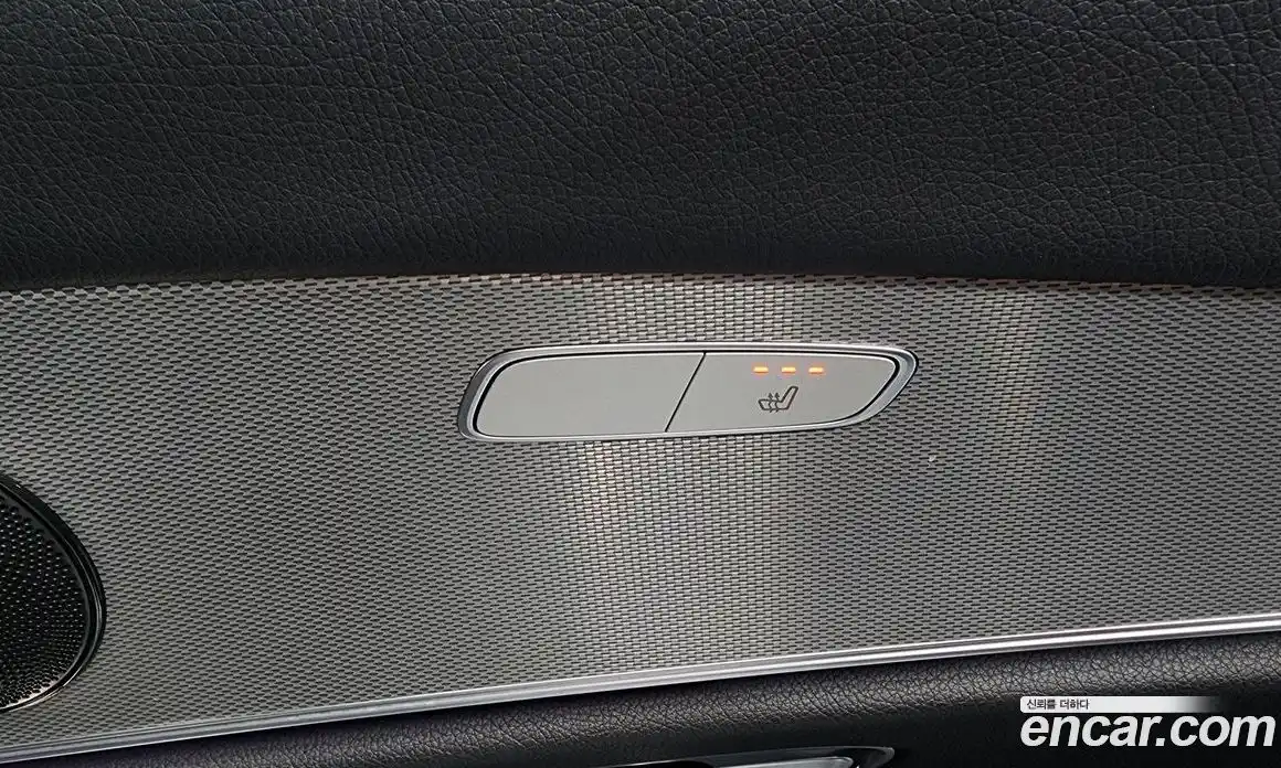 Mercedes-Benz E-Class 2018 2.0 Автомат в Москве № 143067, фото 15