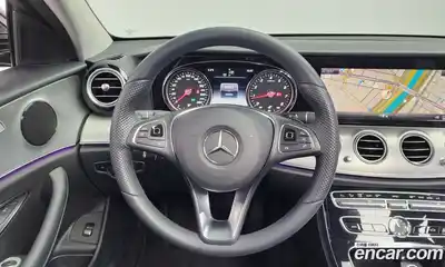 Mercedes-Benz E-Class 2018 2.0 Автомат в Москве № 143067, миниатюра 5