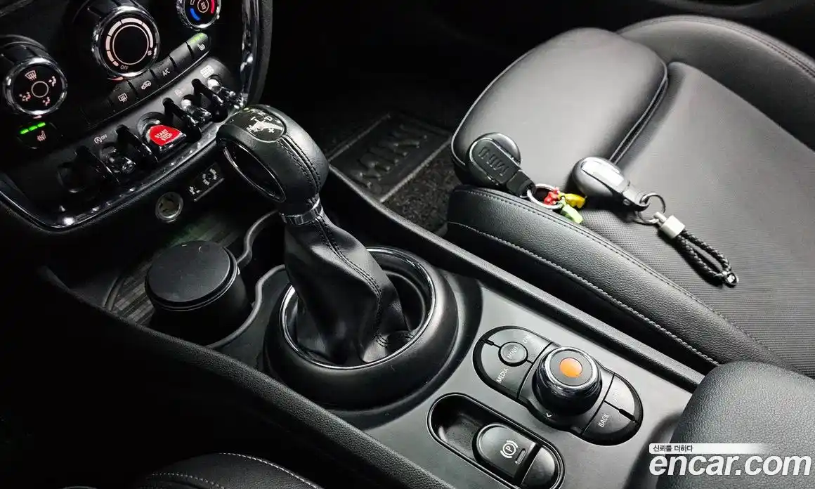 Mini Clubman 2018 1.5 Автомат в Москве № 145698, фото 1