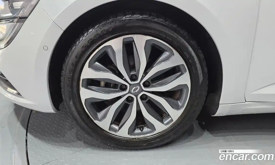 Renault SM6 2016 2.0 Автомат в Москве № 147887, фото 16