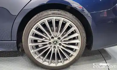 Mercedes-Benz C-Class 2022 2.0 Автомат в Москве № 150924, миниатюра 4