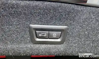 BMW 3-Series 2024 3.0 Автомат в Москве № 154694, миниатюра 2