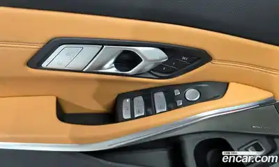 BMW 3-Series 2024 3.0 Автомат в Москве № 154694, миниатюра 9