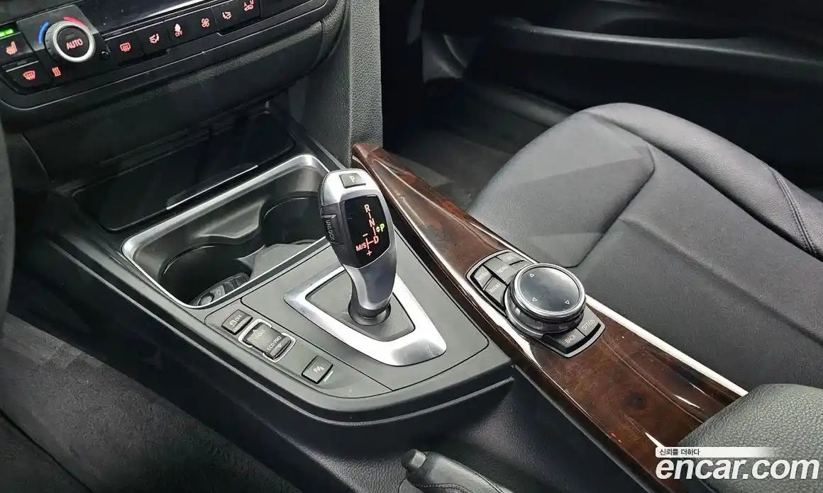 BMW 3-Series 2015 2.0 Автомат в Москве № 157399, фото 8