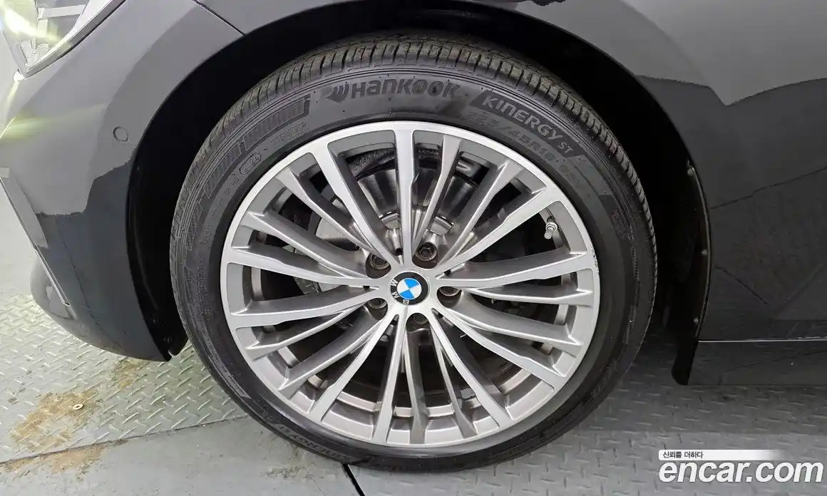 BMW 3-Series 2020 2.0 Автомат в Москве № 157977, фото 9