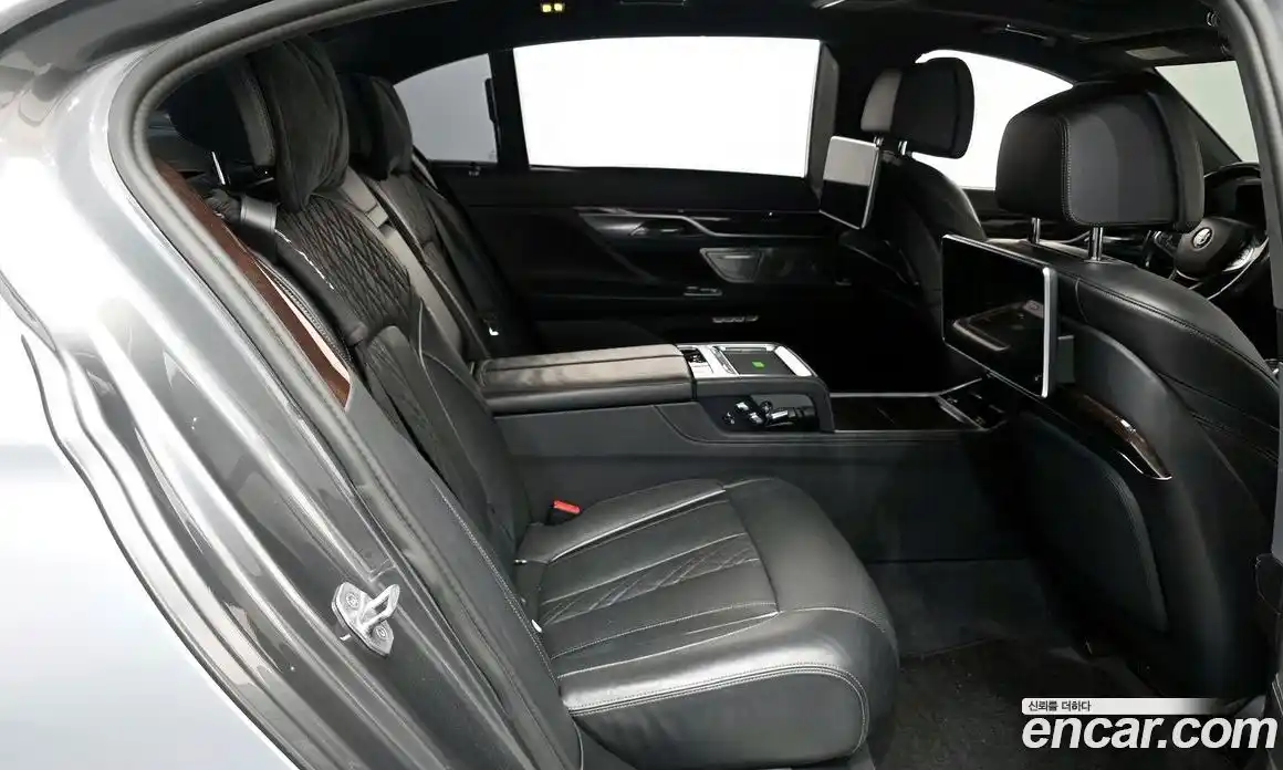 BMW 7-Series 2016 4.4 Автомат в Москве № 159490, фото 7