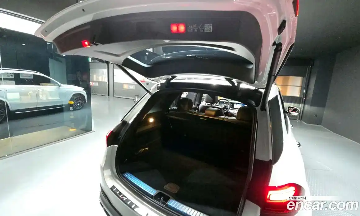 Mercedes-Benz GLE-Class 2025 3.0 Автомат в Москве № 159969, фото 11