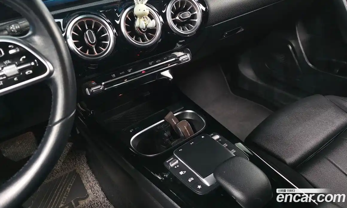 Mercedes-Benz A-Class 2021 2.0 Автомат в Москве № 160540, фото 14