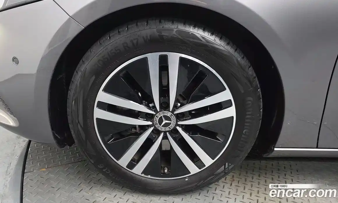 Mercedes-Benz A-Class 2021 2.0 Автомат в Москве № 160540, фото 18